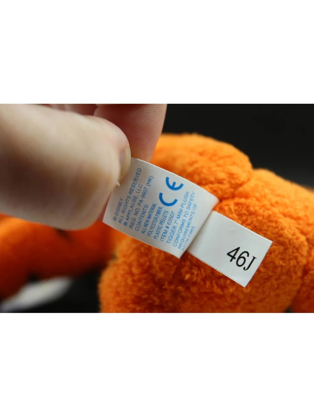 NWT VINTAGE Disney Applause Winnie The Pooh 43633 Tigger Bean Bag Plush Doll New